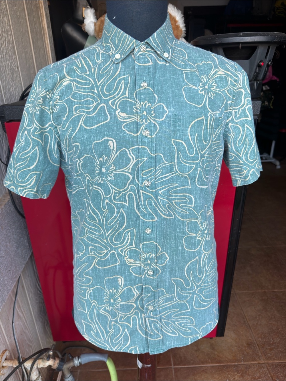 PreOwned Reyn Spooner Tailored Hawaiian Print Green Full Button Men's Small